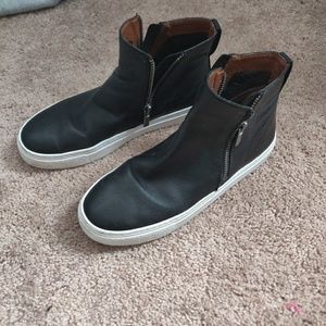 Lucky Brand Black Leather Bayleah Sneaker